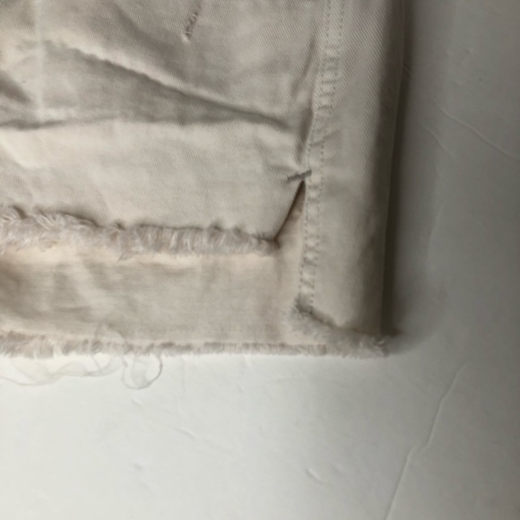 Free People white denim jean shorts - Picture 5 of 9